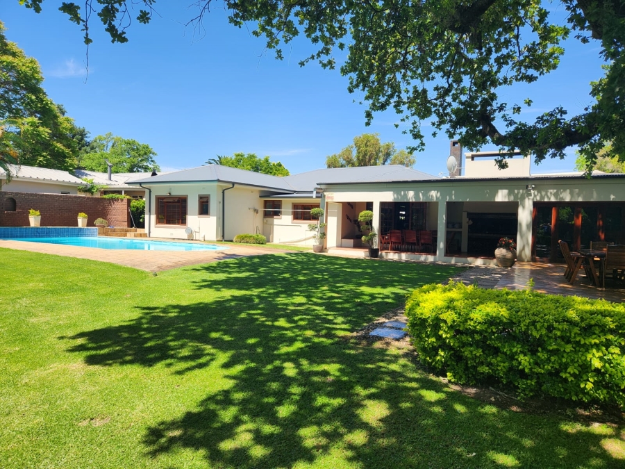 4 Bedroom Property for Sale in Swellendam Western Cape